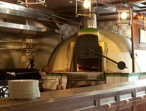 Imagen de los interiores del Hotel Azofra. Foto 10