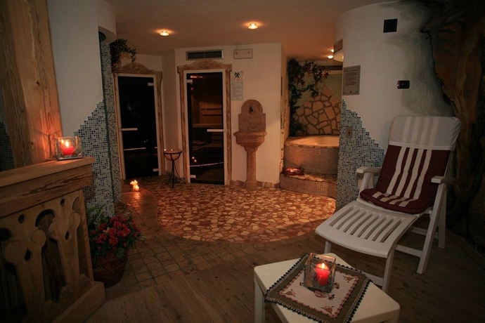 Imagen general del Hotel Azola. Foto 5