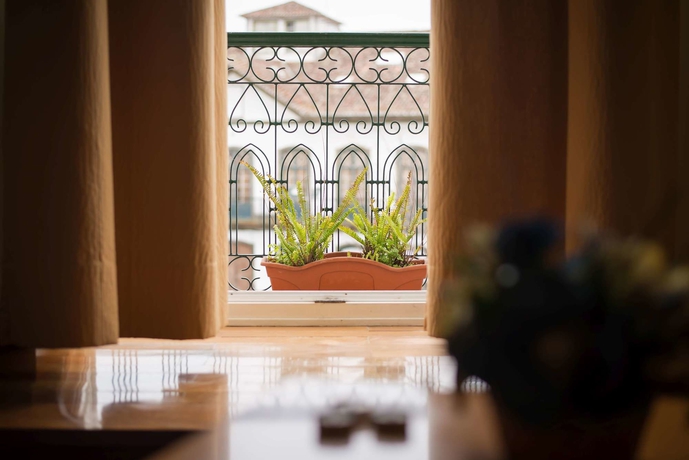 Imagen de la habitación del Hotel Azoris Angra Garden. Foto 7