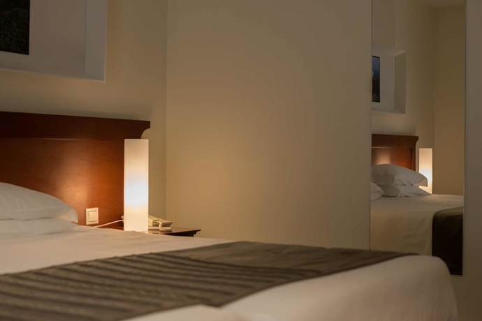 Imagen de la habitación del Hotel Azoris Faial Garden - Resort. Foto 6