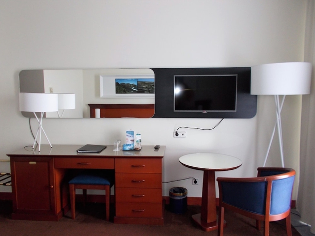 Imagen de la habitación del Hotel Azoris Faial Garden - Resort. Foto 7