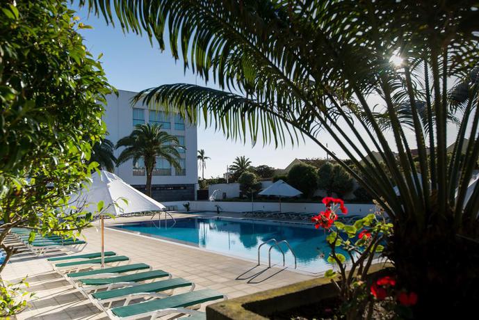 Imagen de los exteriores del Hotel Azoris Royal Garden. Foto 6