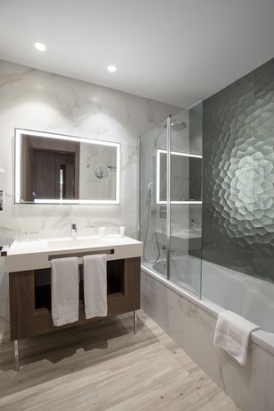 Imagen de la habitación del Hotel Azs Grand Oran. Foto 3