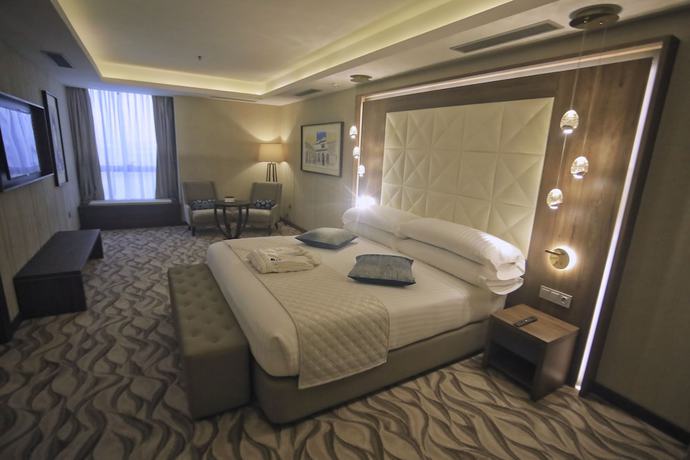 Imagen de la habitación del Hotel Azs Grand Oran. Foto 5