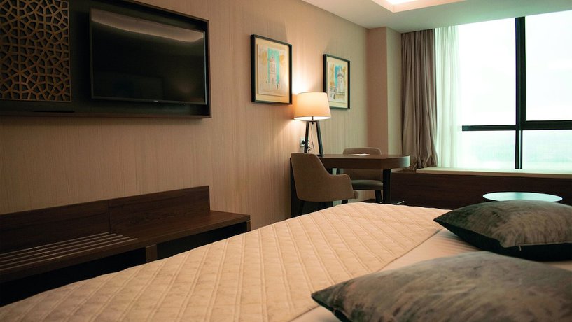 Imagen de la habitación del Hotel Azs Grand Oran. Foto 10