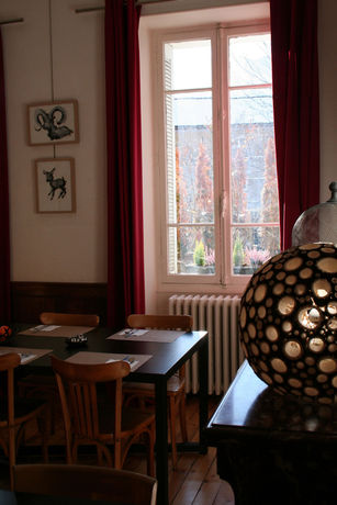Imagen del bar/restaurante del Hotel Azteca, Barcelonnette. Foto 3