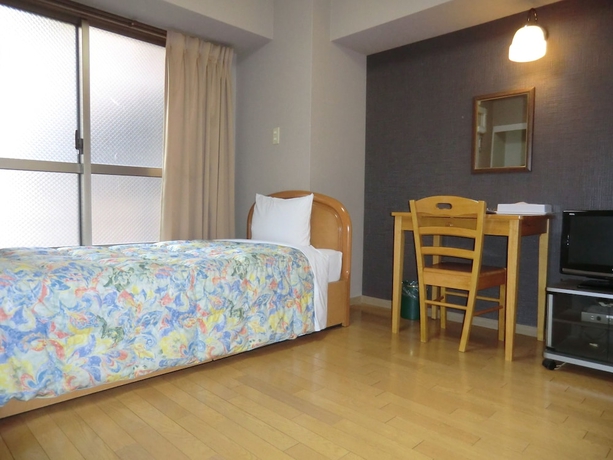 Imagen de la habitación del Hotel Azu Garden Nipponbashi. Foto 14