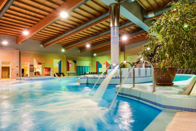 Imagen general del Hotel Azúr, Siofok. Foto 1