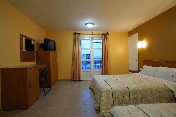 Imagen de la habitación del Hotel Azucena, Huamantla. Foto 12