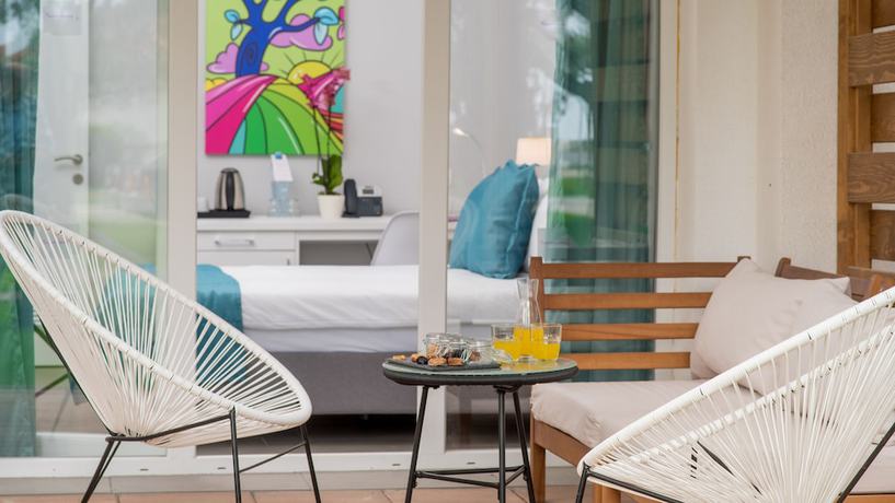 Imagen de la habitación del Hotel Azul Beach Resort Montenegro. Foto 17