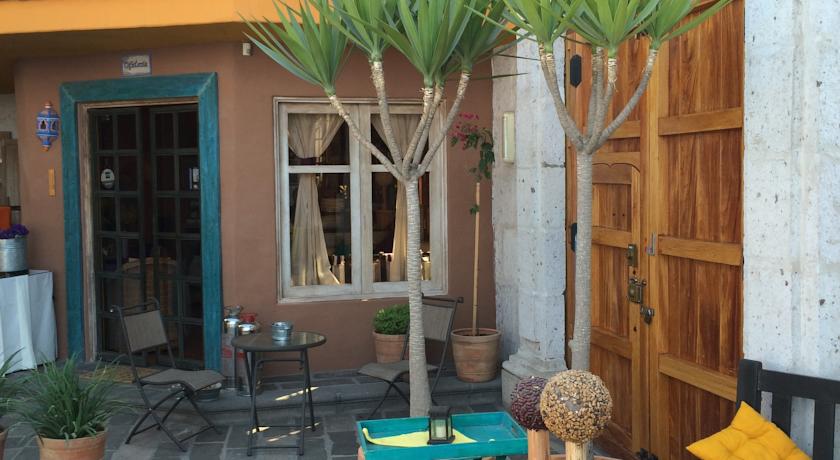 Imagen de los interiores del Hotel Azul Colonial. Foto 13