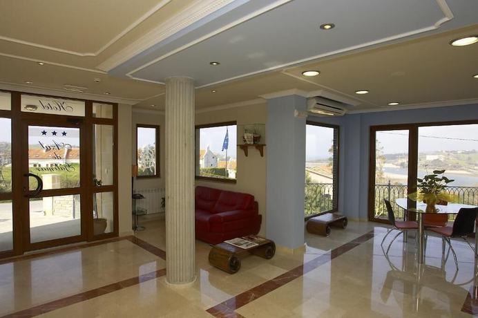 Imagen de los interiores del Hotel Azul De Galimar. Foto 18
