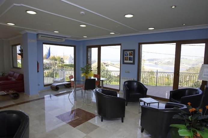 Imagen de los interiores del Hotel Azul De Galimar. Foto 19
