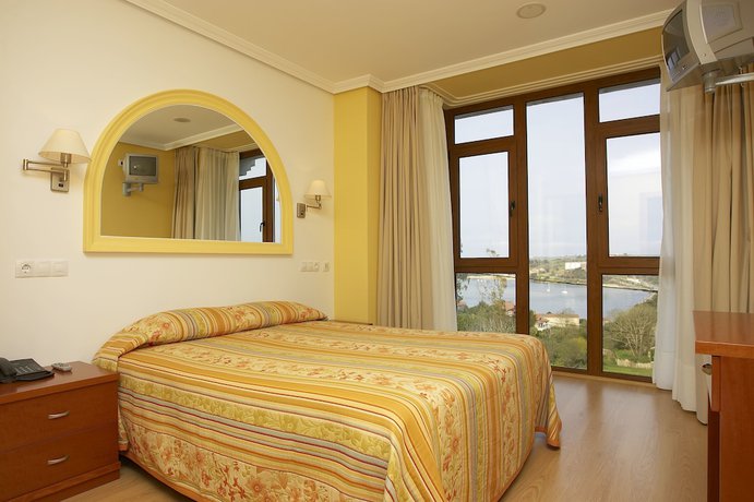 Imagen de la habitación del Hotel Azul De Galimar. Foto 17