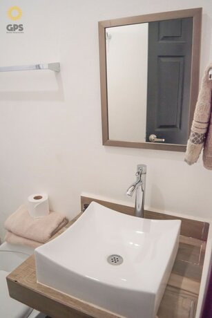 Imagen general del Hotel Azul Marino. Foto 7