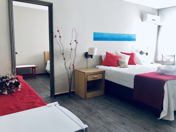 Imagen de la habitación del Hotel Azul Puerto Punta Del Este. Foto 7