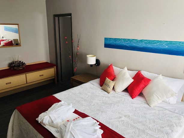 Imagen de la habitación del Hotel Azul Puerto Punta Del Este. Foto 11