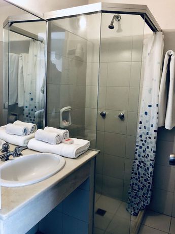 Imagen de la habitación del Hotel Azul Puerto Punta Del Este. Foto 16