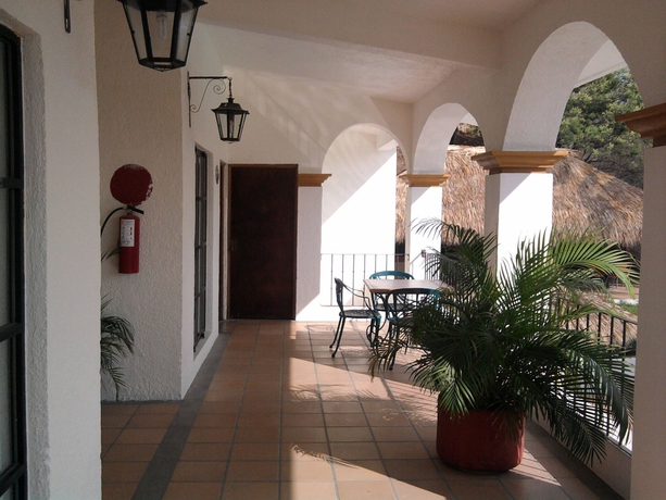 Imagen de los interiores del Hotel Azul Sirena. Foto 12