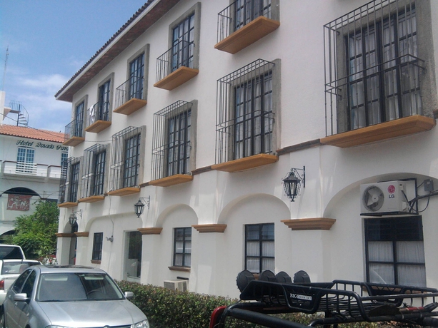 Imagen de los exteriores del Hotel Azul Sirena. Foto 11