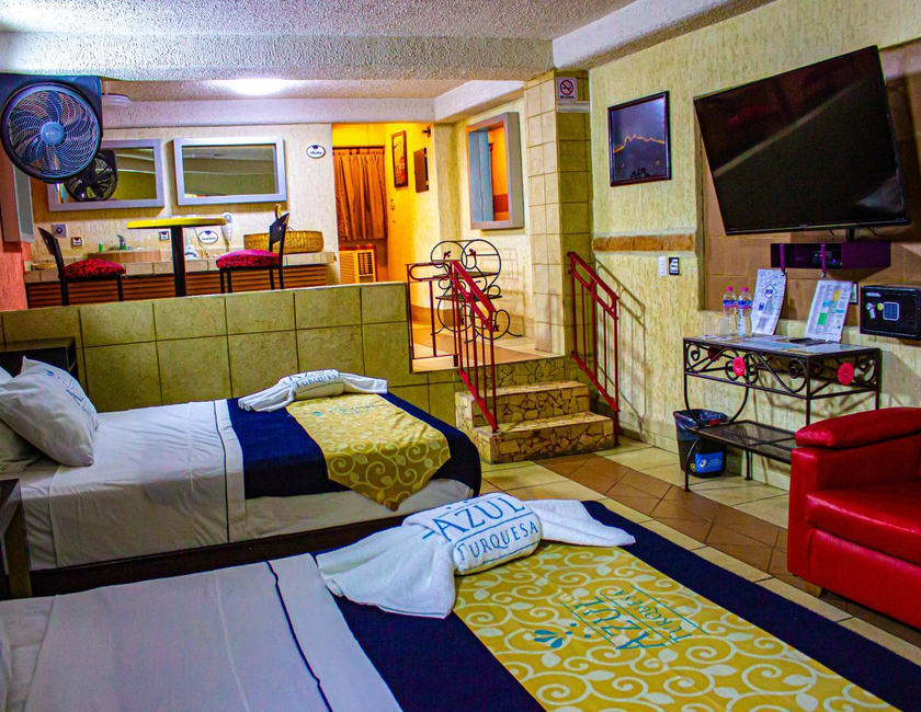 Imagen general del Hotel Azul Turquesa. Foto 13