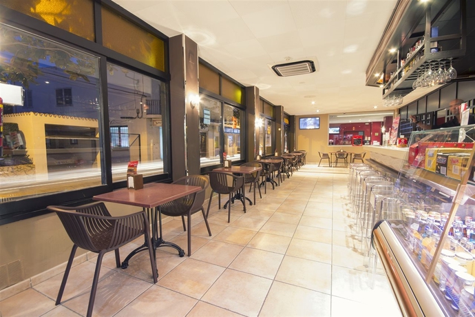 Imagen general del Hotel Azuline Llevant. Foto 13