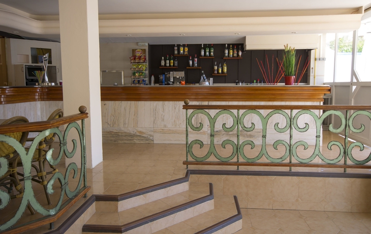 Imagen del bar/restaurante del Hotel Azuline Mediterraneo. Foto 3