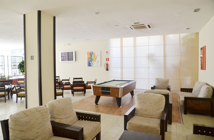 Imagen de los interiores del Hotel Azuline Pacific. Foto 9