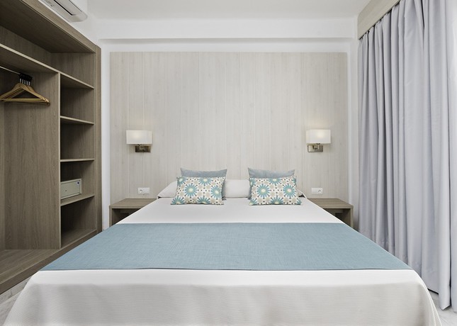 Imagen de la habitación del Hotel Azuline Palmanova Garden. Foto 3