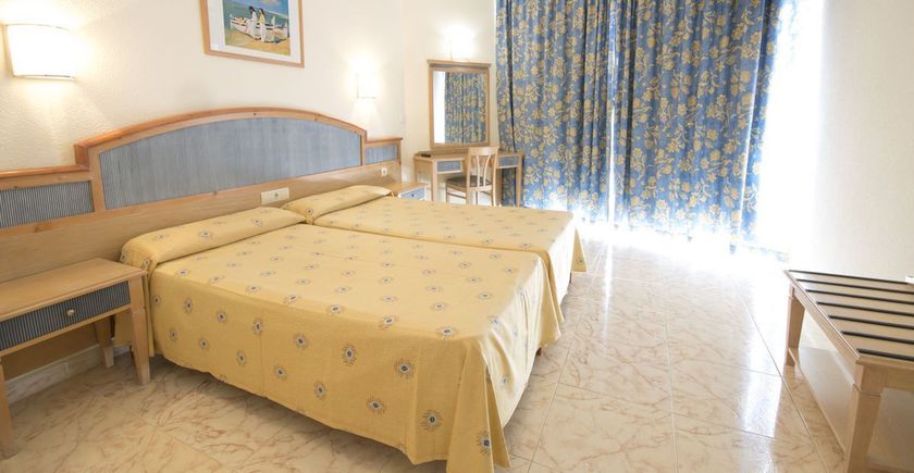 Imagen general del Hotel Azuline es Mar Amantis and Mar Amantis II. Foto 2