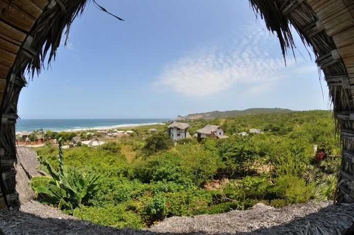 Imagen de la habitación del Hotel Azuluna Eco-Lodge. Foto 20