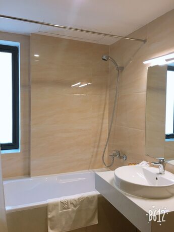 Imagen de la habitación del Hotel Azumaya Linh Lang. Foto 21