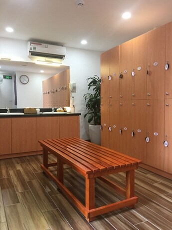 Imagen de los interiores del Hotel Azumaya Linh Lang. Foto 32