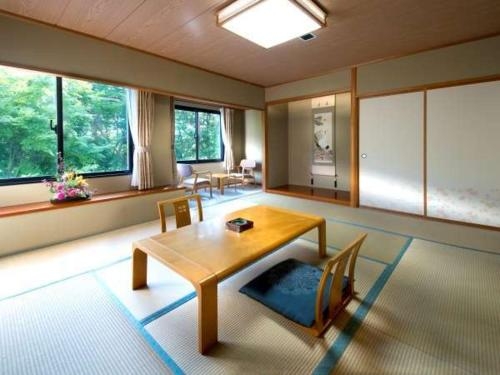 Imagen de la habitación del Hotel Azumino Hotaka View. Foto 7