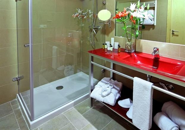 Imagen de la habitación del Hotel Azuqueca Elegance. Foto 4