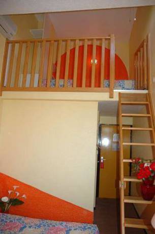 Imagen de la habitación del Hotel Azur, AGDE. Foto 6