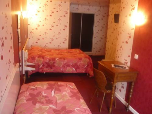 Imagen de la habitación del Hotel Azur, EPINAL. Foto 9