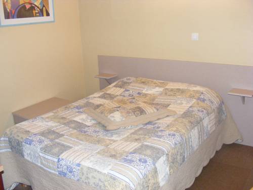 Imagen de la habitación del Hotel Azur, EPINAL. Foto 13