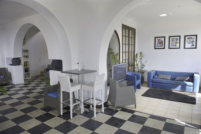Imagen de la habitación del Hotel Azur, LE LAVANDOU. Foto 9