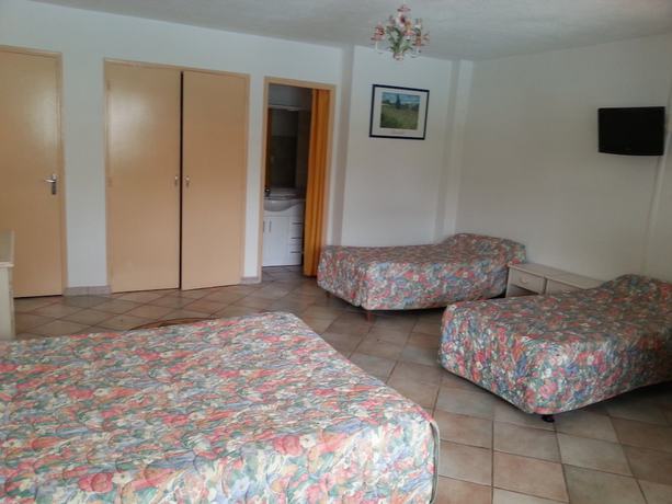 Imagen de la habitación del Hotel Azur, La Freissinouse. Foto 7