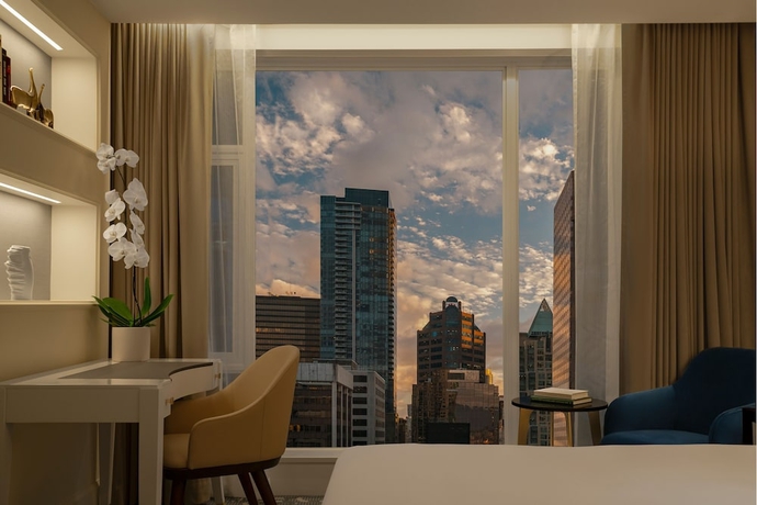 Imagen de la habitación del Hotel Azur Legacy Collection. Foto 8