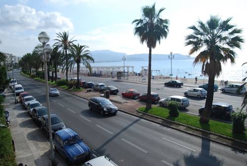 Imagen general del Hotel Azur, Niza. Foto 3