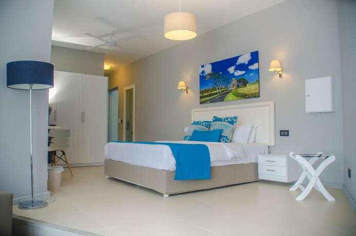 Imagen general del Hotel Azur Paradise. Foto 1