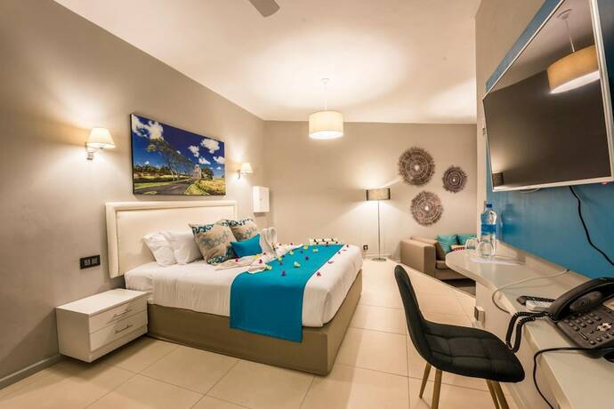 Imagen de la habitación del Hotel Azur Paradise. Foto 17