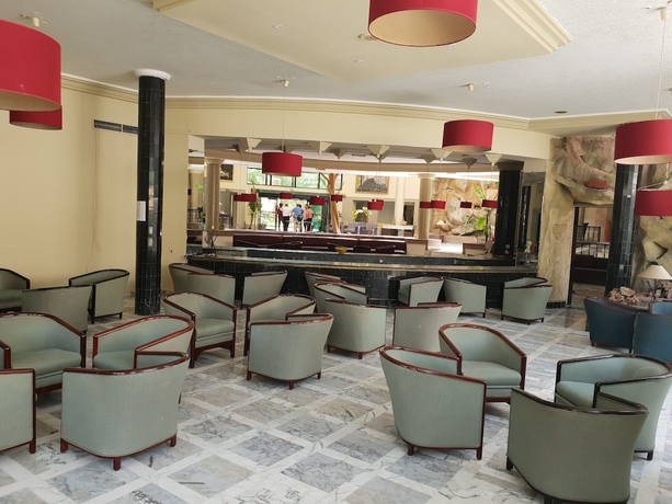 Imagen de los interiores del Hotel Azur Plaza. Foto 13