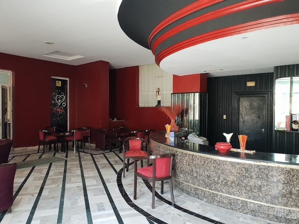 Imagen del bar/restaurante del Hotel Azur Plaza. Foto 7