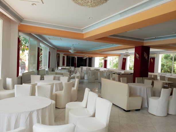 Imagen de los interiores del Hotel Azur Plaza. Foto 15