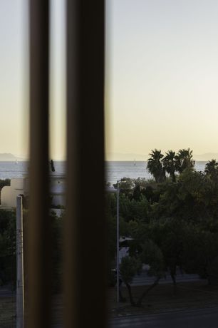 Imagen de la habitación del Hotel Azur Suites. Foto 9