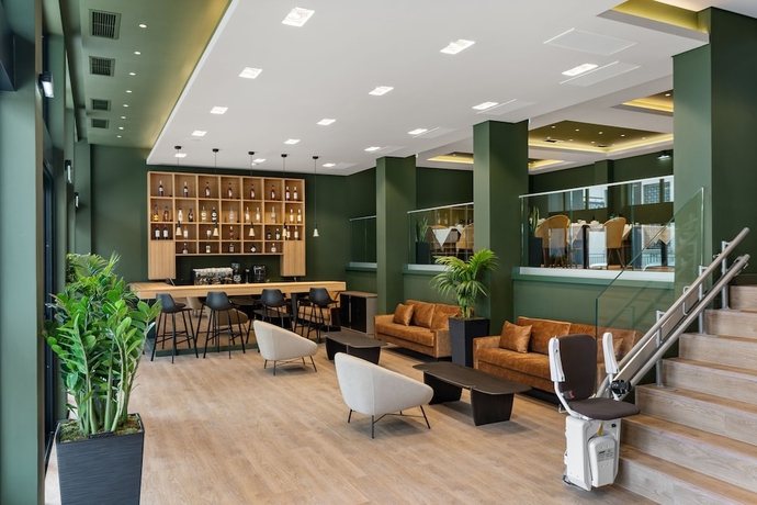Imagen de los interiores del Hotel Azur Volos. Foto 17