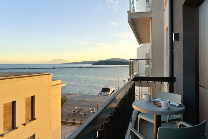 Imagen de la habitación del Hotel Azur Volos. Foto 13